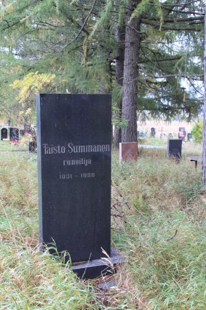 Могила Сумманена Т.К. (1931−1988), поэта