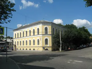 Здание Дворцового управления