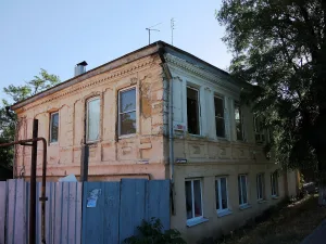 Жилой дом (подворье Алексеева)