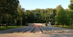 Братское кладбище советских воинов