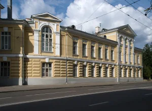 Большая Пироговская улица 4 стр. 1