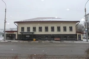 Жилой дом на погребах