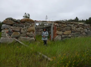 Амбар валунный с ледником (остров Большой Соловецкий)
