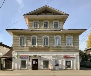 Главный дом (дом Охлопкова)