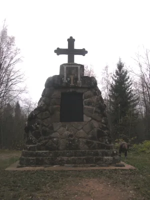 Памятный знак в честь пребывания Петра I на Тихвинской водной системе