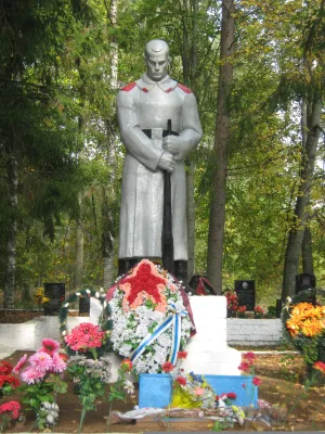 Братское кладбище советских воинов