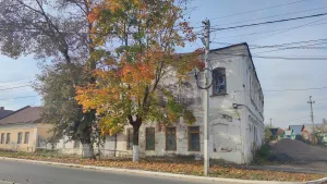 Здание женской гимназии