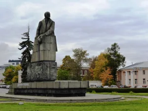 памятник Ленину В.И.