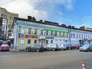 Комплекс жилых и торговых зданий