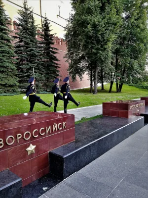 Блоки с землёй городов-героев (Тверской)