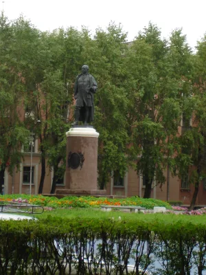 Памятник М.В. Ломоносову