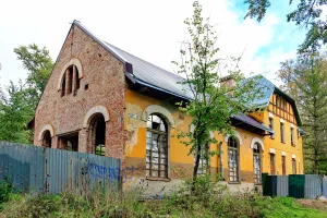 Главное здание