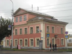 Дом Серебрениковых