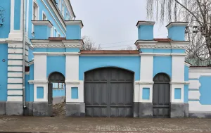 Арка въездных ворот