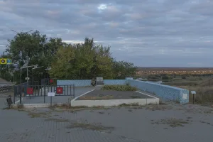 Братская могила советских лётчиков