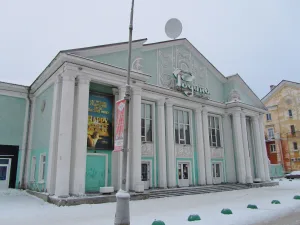 Кинокомплекс «Родина»