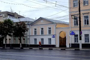 Жилой флигель