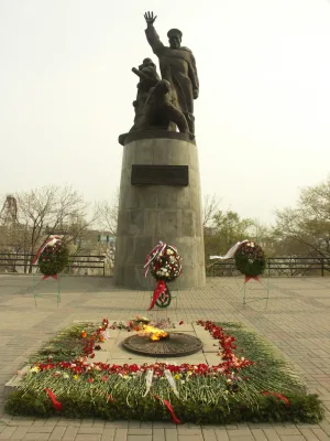 Памятник морякам торгового флота