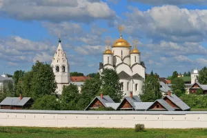 Собор Покровский с колокольней и галереей