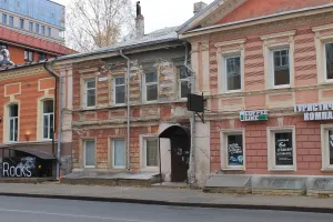 Здание земской управы