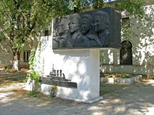 Памятный знак мятежу на броненосце «Потёмкин» (Феодосия)