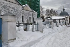 Ограда с воротами