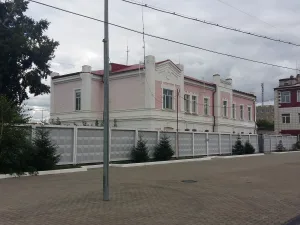 Пристанционное административное здание