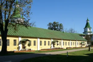 Восточные братские кельи