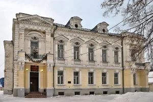 Дом-особняк с интерьером