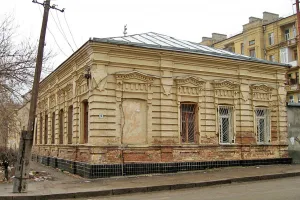 Жилой дом (Ворошиловский район)