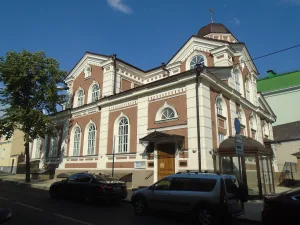 Церковь Макария