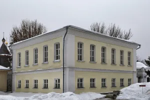 Жилой корпус с настоятельскими покоями