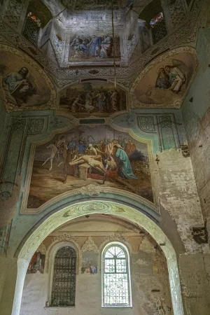 Благовещенская церковь с живописью (Княжево)