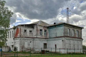 Здание железнодорожной школы (Великово)
