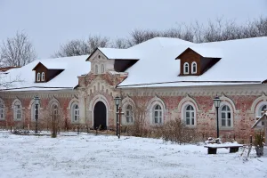 Корпуса служебные (пять)