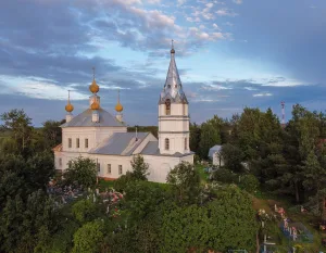Церковь Троицы (Семеновское)