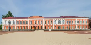 Здание женской гимназии