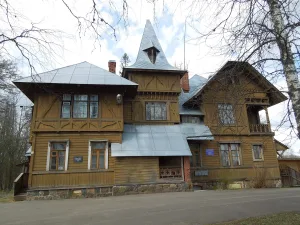 Усадебный дом