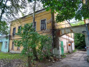 Флигель