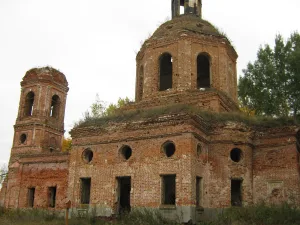 Церковь Троицы (Комарево)
