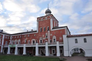 Церковь Рождества Христова на Архиерейском дворе