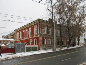Жилой дом на усадьбе В.Г. Яковлева с аркой ворот