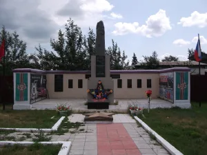 Памятник воинам-землякам