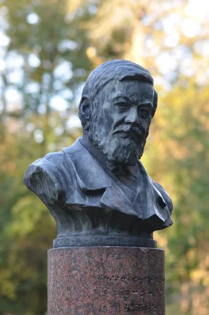 Бюст выдающегося русского ученого И.М. Сеченова (Павлово)