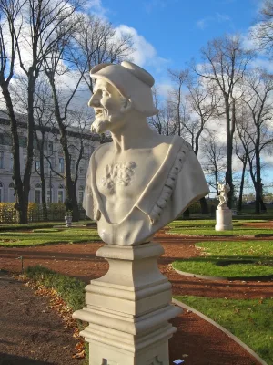 Бюст Демокрита
