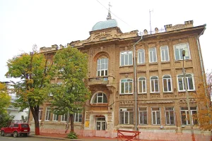 Здание гимназии Мануйловой