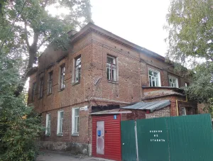 Дом Л.И. Постникова