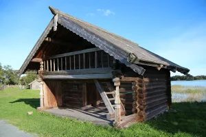 Амбар из деревни Коккойла (остров Кижи)