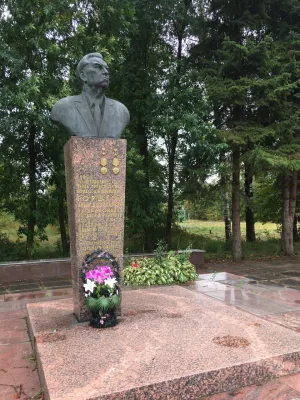 Могила А. Горшкова