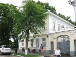 Флигель